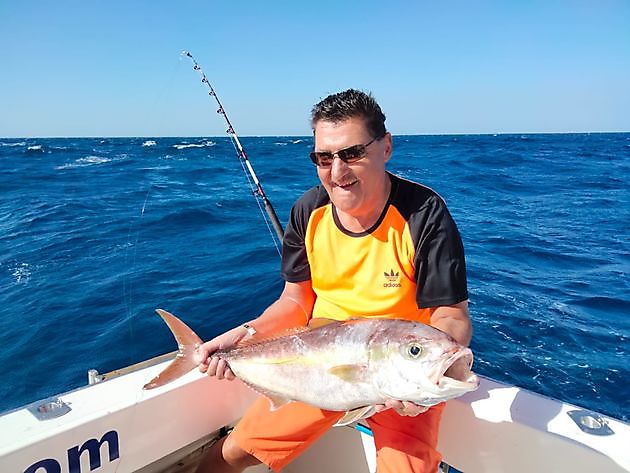 Vissen met levend aas. White Marlin Gran Canaria