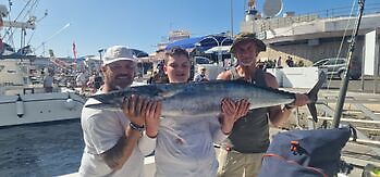 Pargos rojos grandes, atún del Atlántico White Marlin Gran Canaria