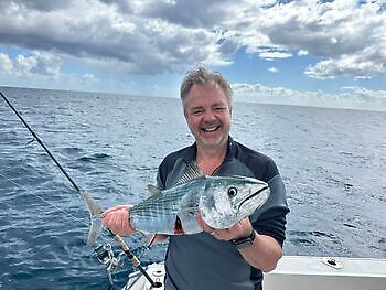 Pargos rojos grandes, atún del Atlántico White Marlin Gran Canaria